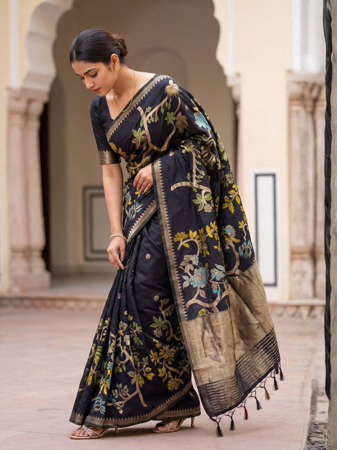 Pure Soft Khadi Crepe Silk Weaving Saree | Bird Motif Designer Saree with Fancy Latkans