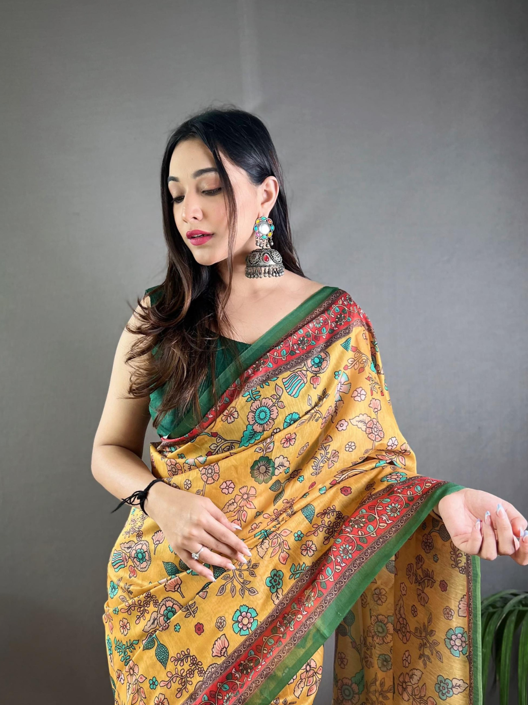 Raksha Malai Cotton Saree with Elegant Kalamkari Prints